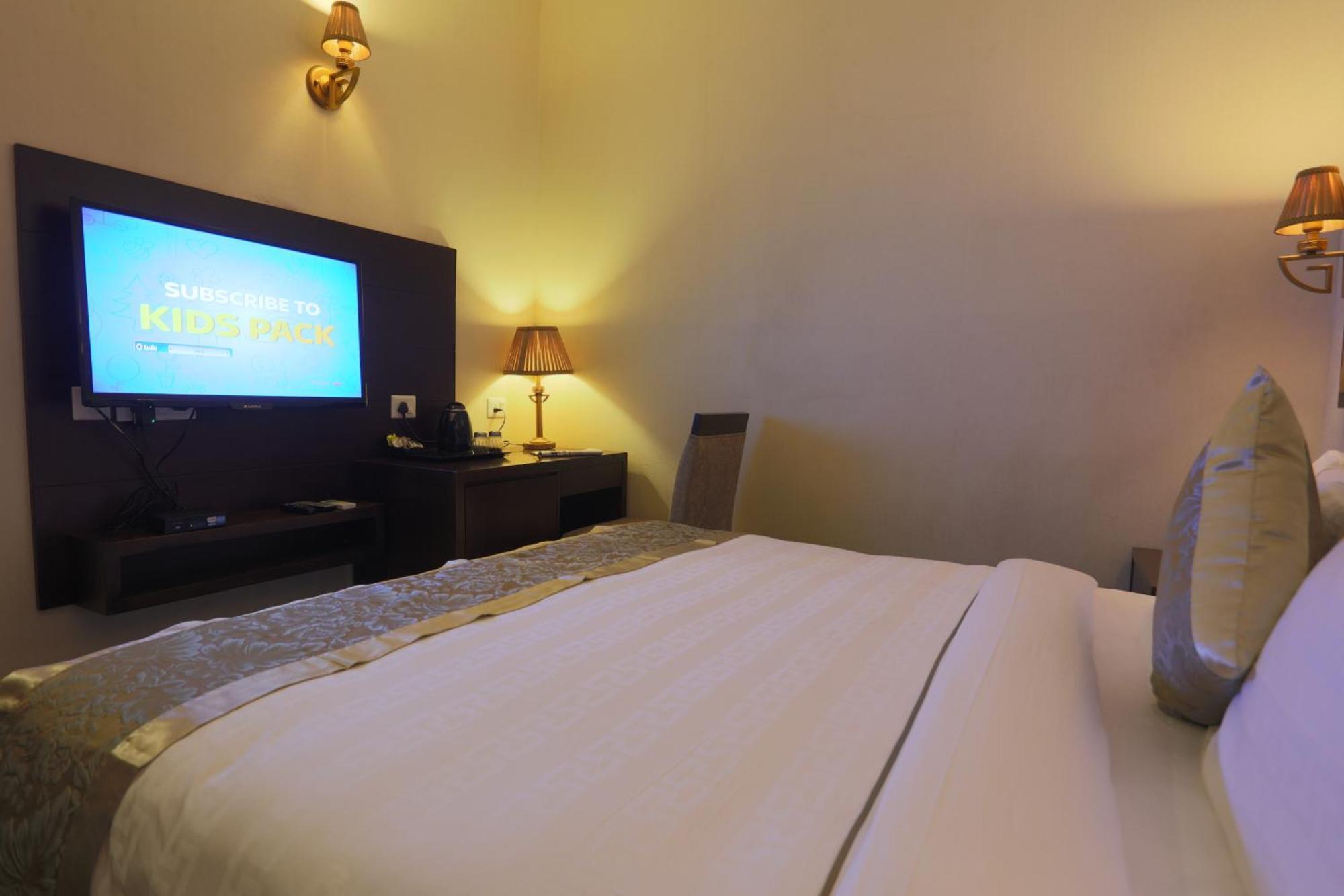 Sinon Baga Retreat Hotel Kültér fotó