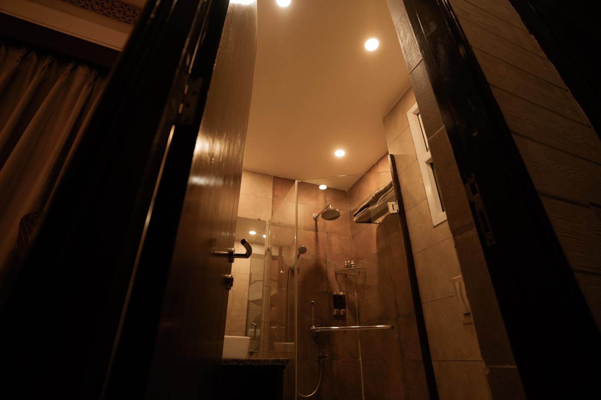 Sinon Baga Retreat Hotel Kültér fotó